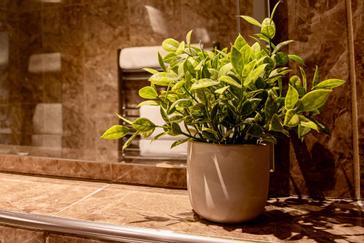 The Enniskillen Hotel | Enniskillen | classic double room bathroom