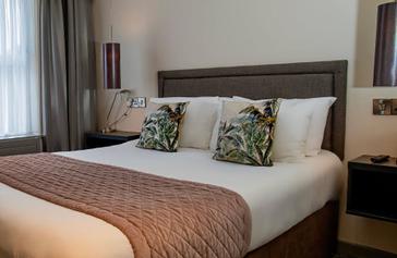 The Enniskillen Hotel | Enniskillen | Superior Double room